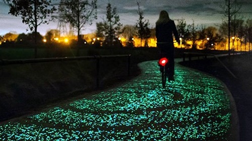 Conheça o cimento fluorescente que brilha e pode substituir a iluminação nas estradas