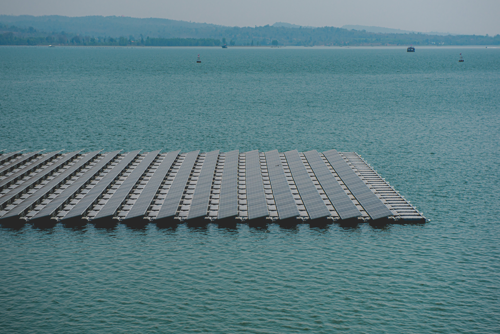 Empresa desenvolve “tapete solar” que vai boiar em alto mar na Europa para gerar energia limpa