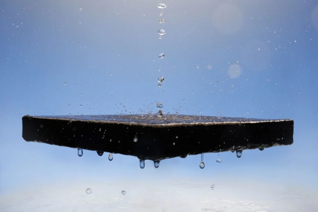 Pavimento filtrante absorve água da chuva e reduz poluentes